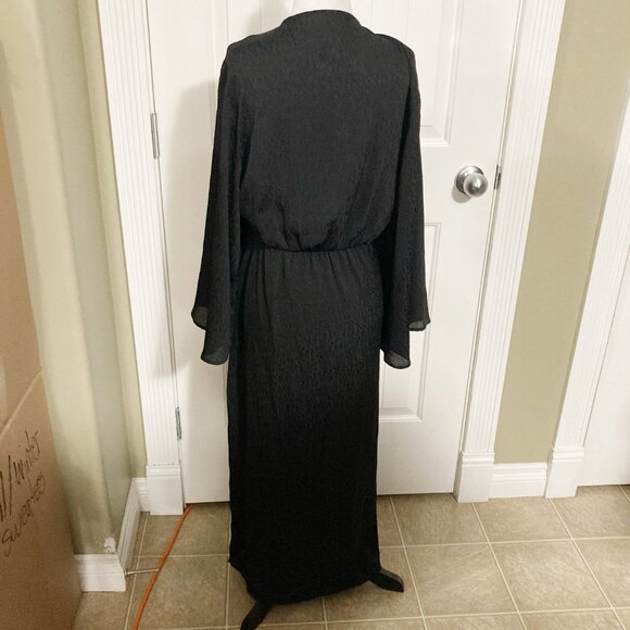 H&M Black silky satin bell sleeve dressing gown ~ MEDIUM LARGE duster dress robe - Picture 13 of 13